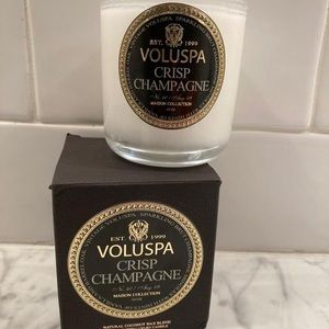 VOLUSPA candle